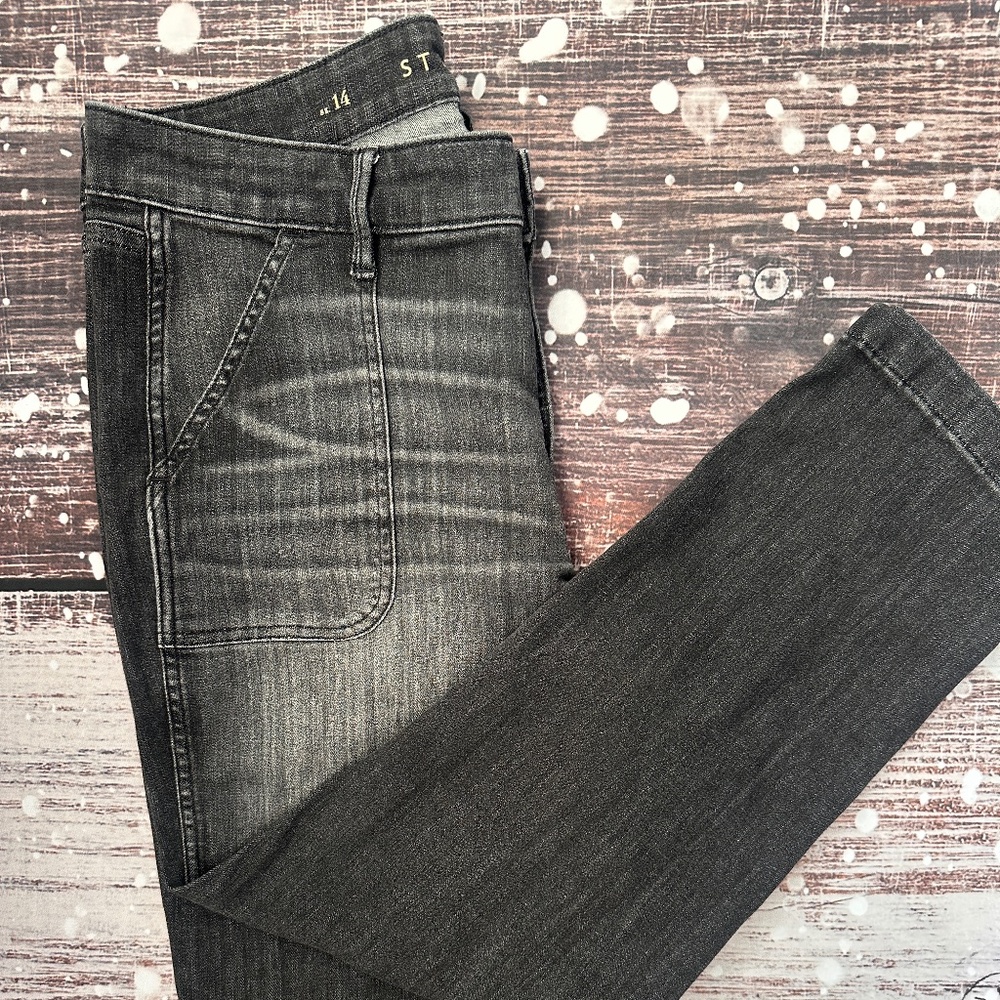 White House Black Market High, Rise, Black Straight, Crop Jeans, Size 14